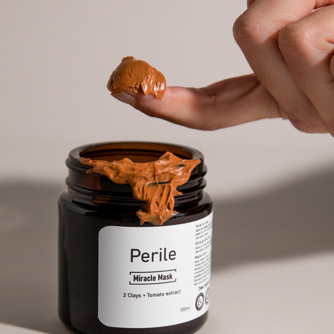 Miracle mask with Red (Imbola) clay, tomato extract_skin